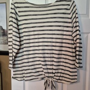 Old Navy Black and White Striped Long Sleeve Top